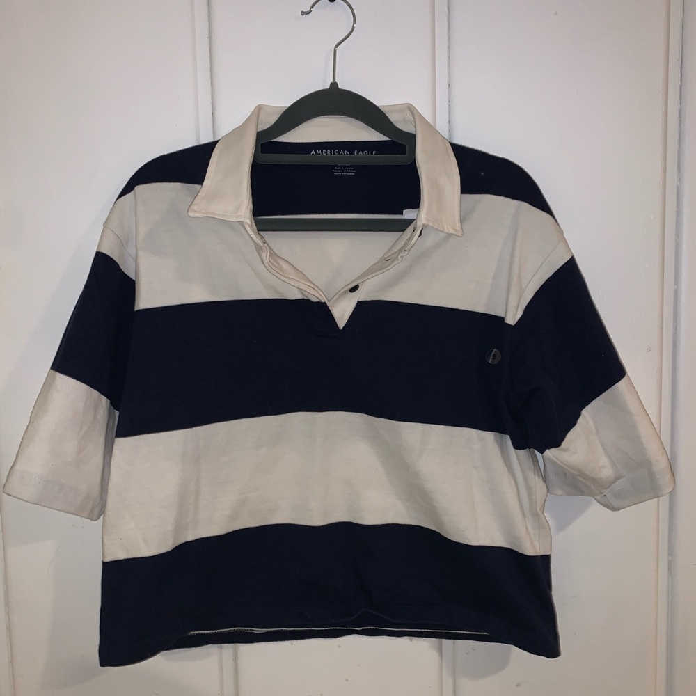 American Eagle cropped rugby tee, collared